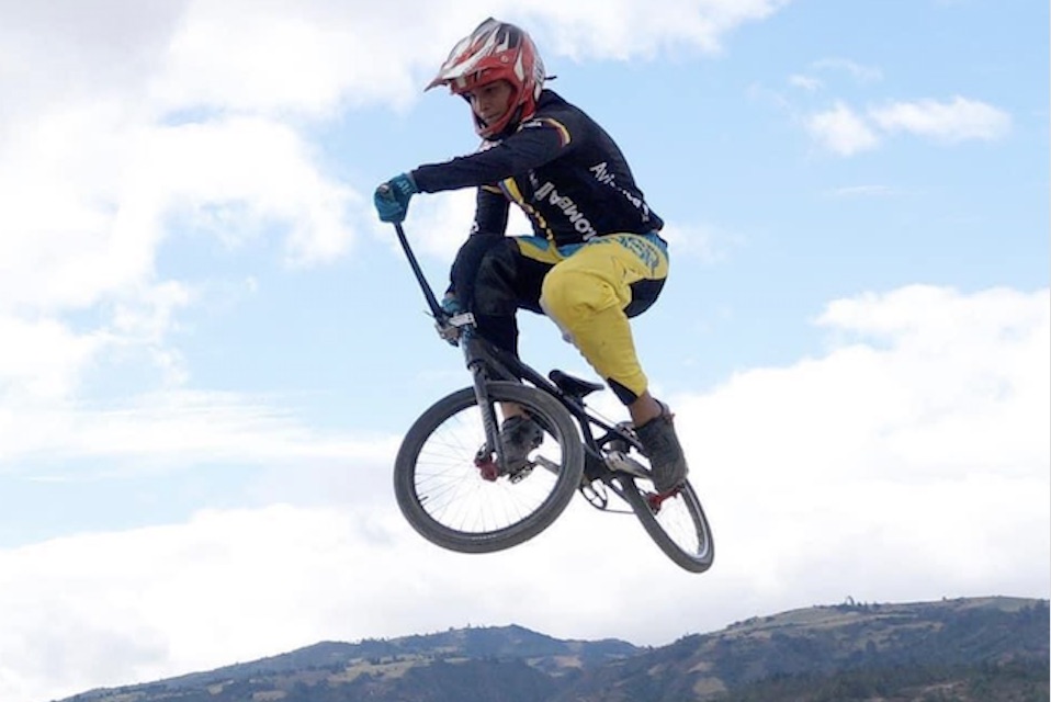 Olivella compite en la Copa Mundo Supercross de BMX UCI 2021