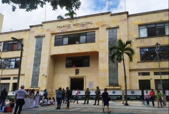 La polémica colecta en los colegios oficiales de Ibagué