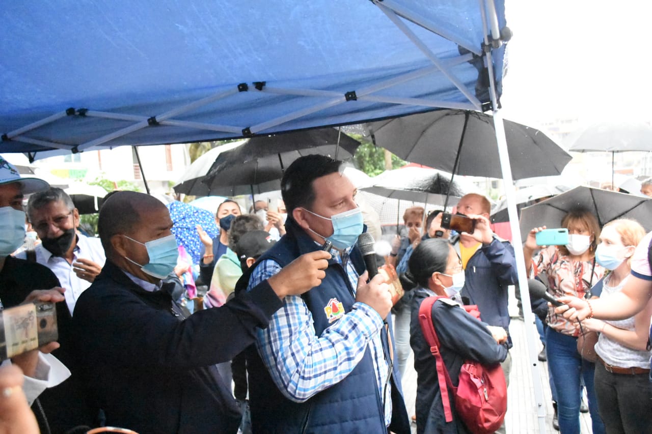 Secretario de Educación le dio la cara a los docentes: "a las 6:00 de la tarde tendrán su pago"