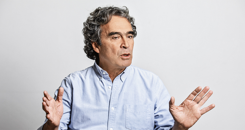 Fajardo: "voy a ganarle a 'Fico' en primera vuelta, y a Petro en segunda"