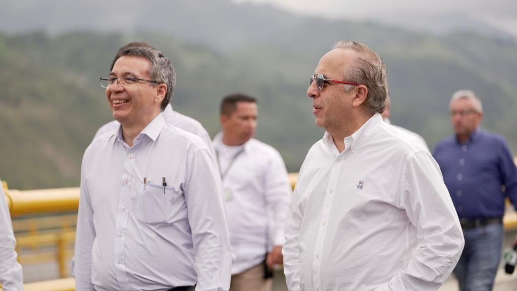 "Sin peajes no hay grandes obras": ministro de Transporte sobre la vía Ibagué - Cajamarca