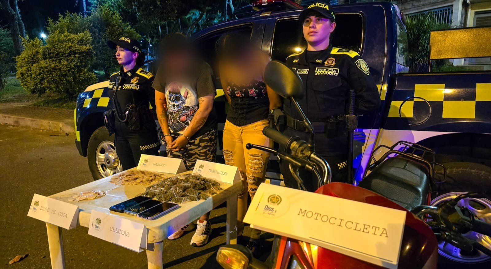 Sorprenden a dos mujeres con 800 dosis de droga en Ibagué