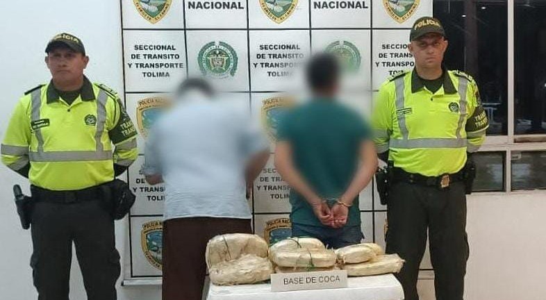Sorprendieron a padre e hijo con 11 kilos de cocaína en la vía Ibagué - Bogotá