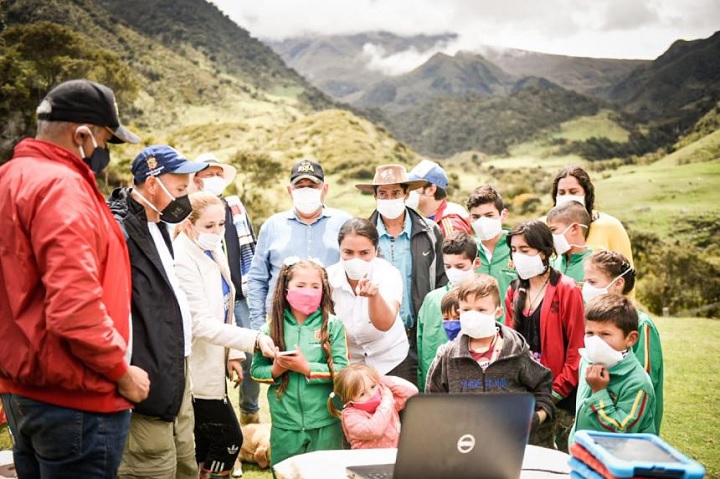 Llegó el internet gratis a la vereda más lejana de Ibagué