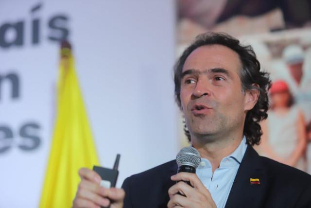 Tarjetón definitivo: No aparecerá “Fico” sino Federico y otros nuevos cambios