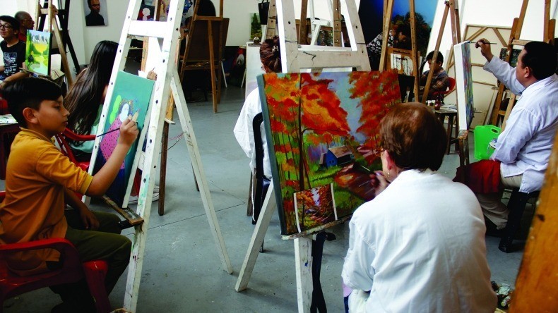 Aprenda técnicas de dibujo y pintura de manera gratuita en Ibagué