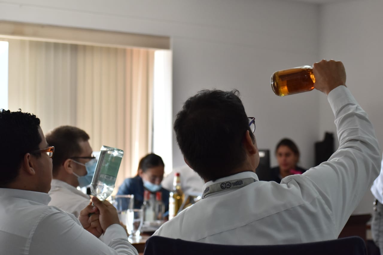 Tenderos de Ibagué serán capacitados manejo preventivo de licores y cigarrillos de contrabando