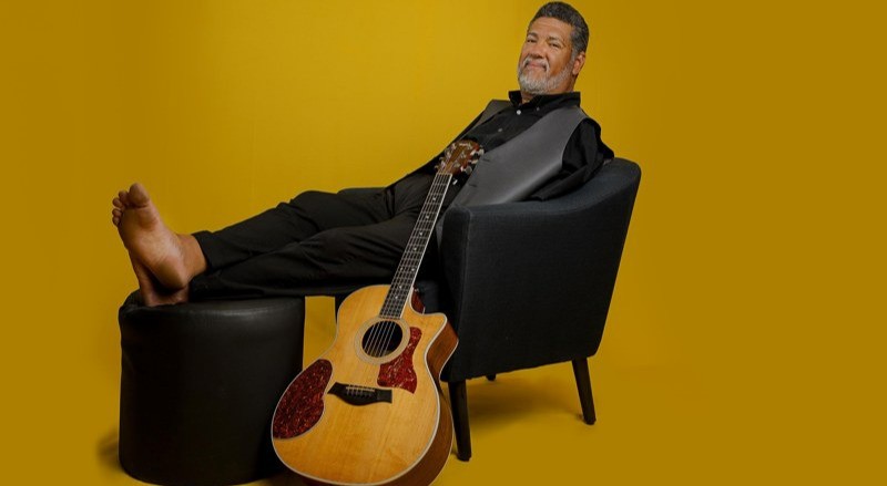 Tony Meléndez hoy sábado 11 de noviembre en Ibagué