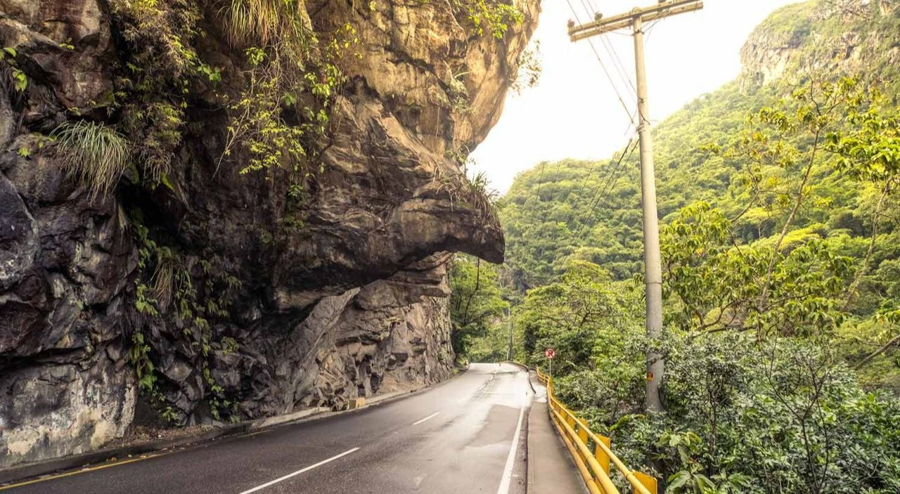 Trancones en la vía Melgar - Bogotá, por nuevo cierre en la Nariz del Diablo