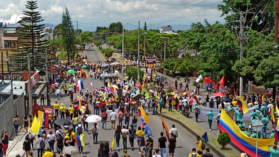 Un mes de paro en Ibagué: manifestantes bloquean de nuevo la calle 60