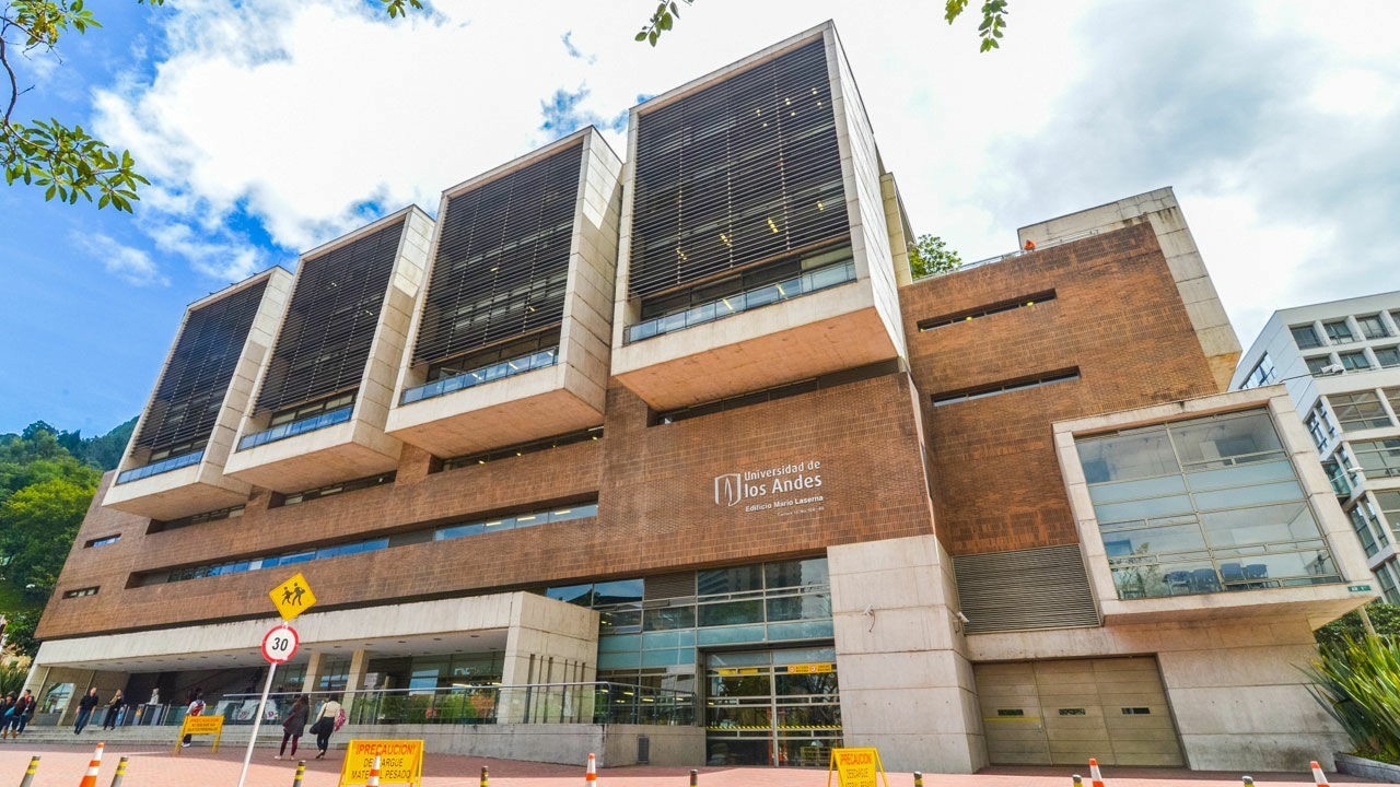 Las mejores universidades de Colombia y su puesto en Latinoamérica