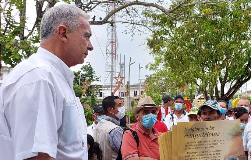 Centro Democrático se pronuncia frente al reciente abucheo que recibió Uribe