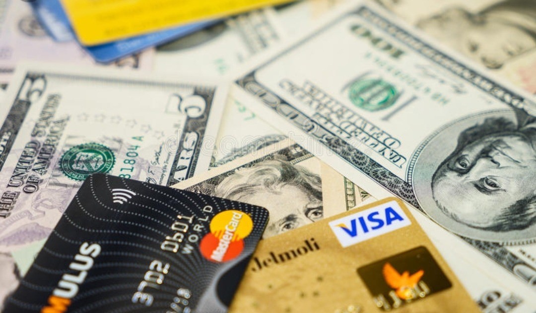Pagos con Visa o Mastercard en dólares el nuevo dolor de cabeza
