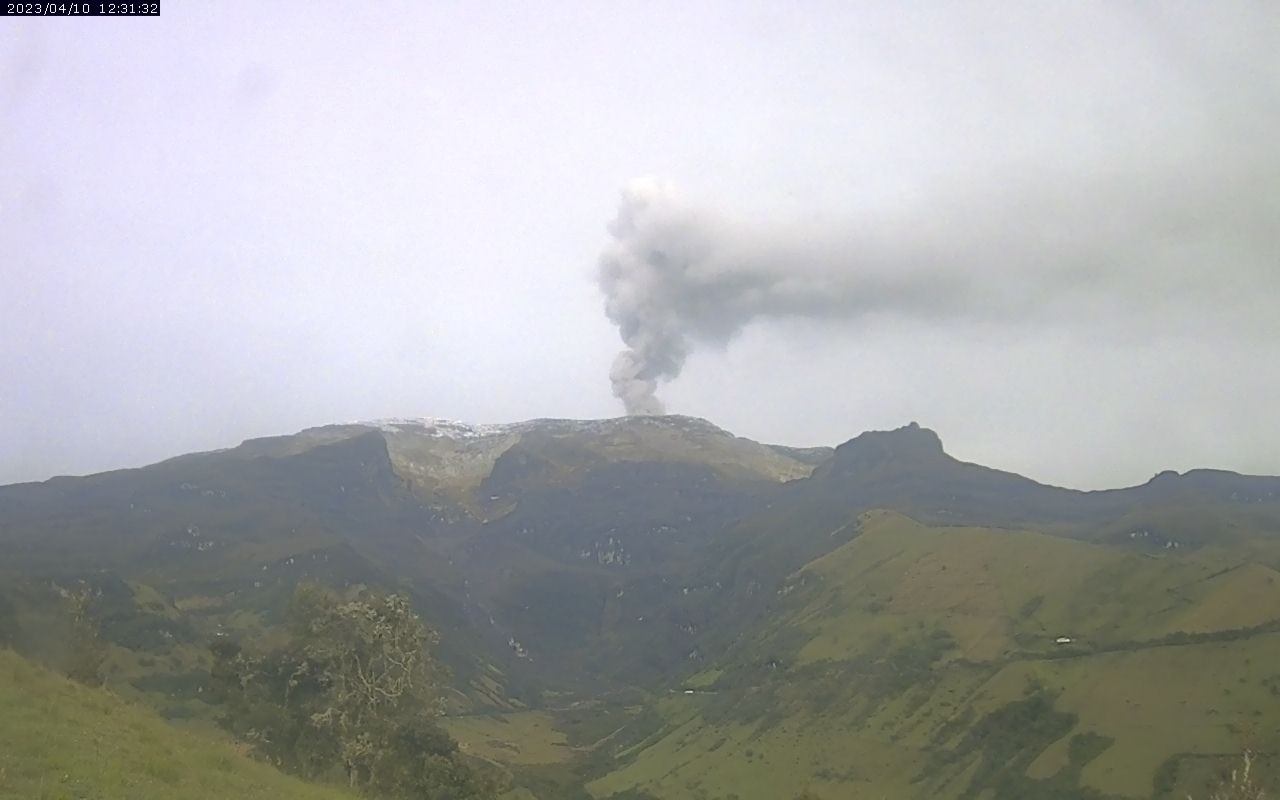 ¿Qué significa que el Nevado del Ruiz tiene nuevo magma?