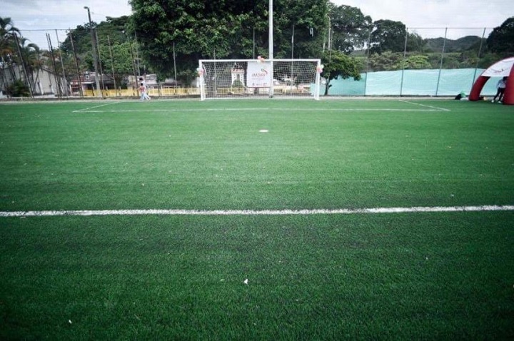Rueda de nuevo el balón en las canchas sintéticas de Ibagué