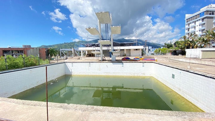 Preocupación por demoras en la construcción de escenarios deportivos