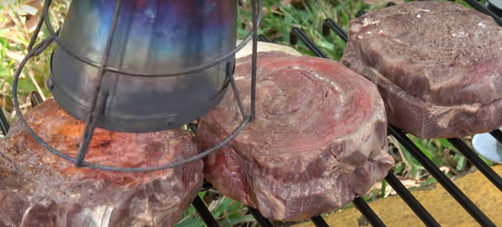 El peligro de una carne mal cocida