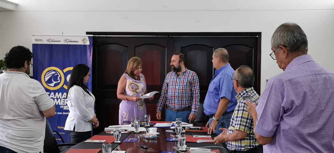 Se posesionó delegado del Gobierno Nacional en la Junta Directiva de la CCI