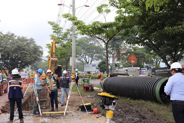 Avanzas obras del colector de Las Quintas