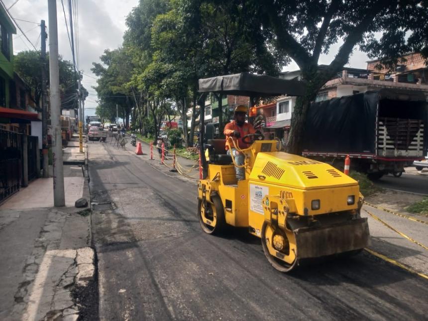 Pavimentación de las avenidas Guabinal y Ambalá culminaría a finales de diciembre