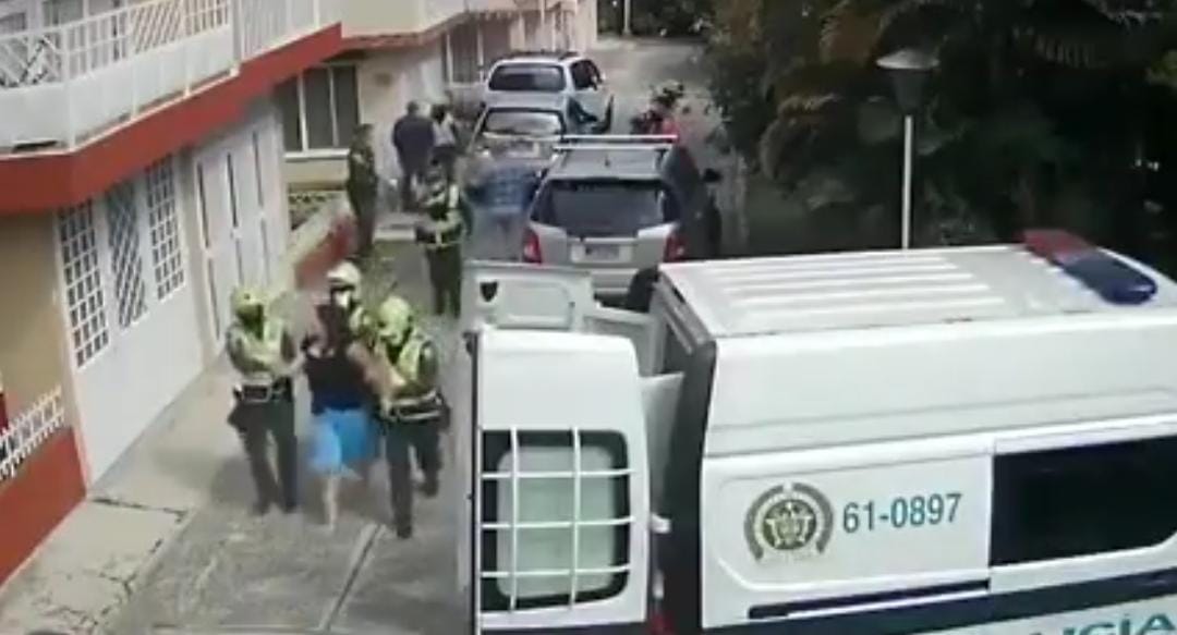 Video: familia genera terror a sus vecinos en el barrio Irazú de Ibagué