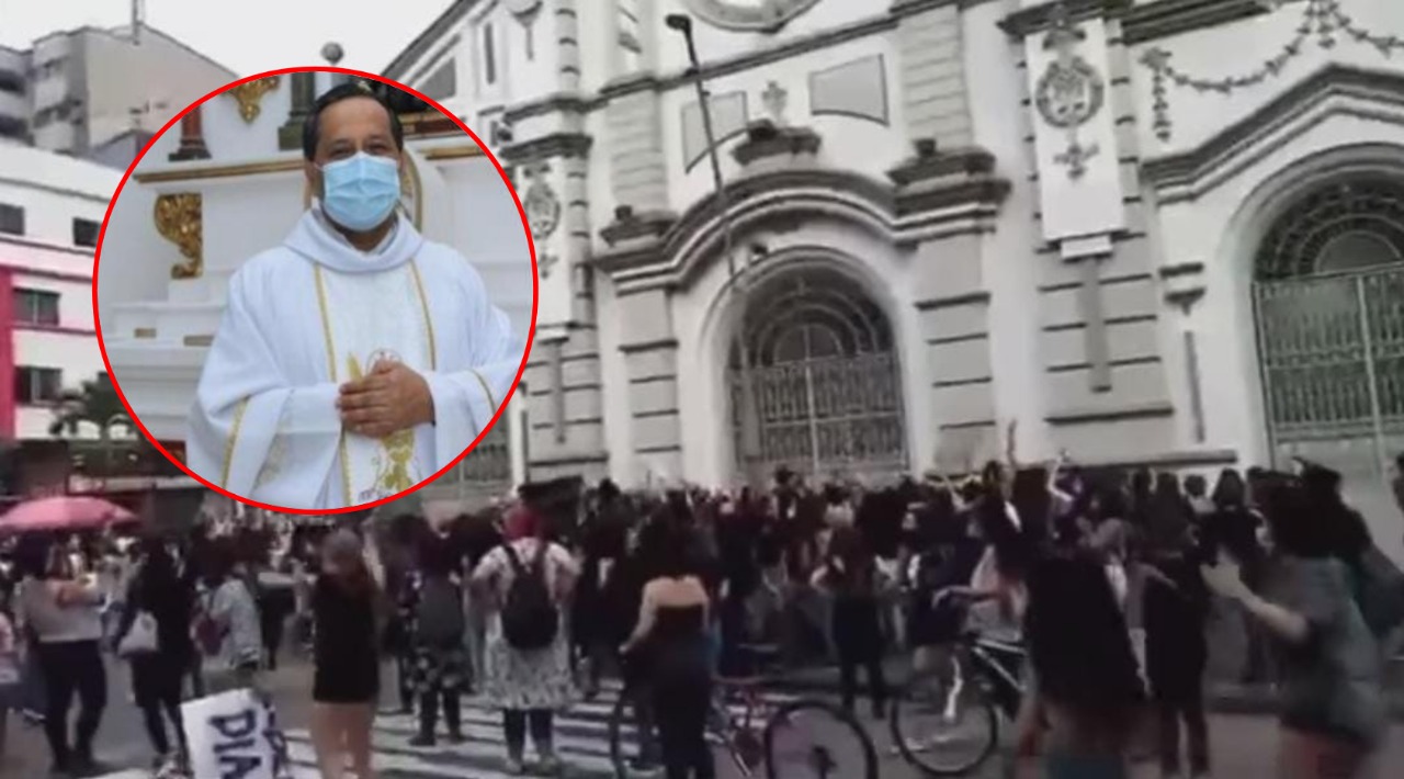 "Estaban poseídas por un espíritu maligno": párroco de la Catedral sobre feministas