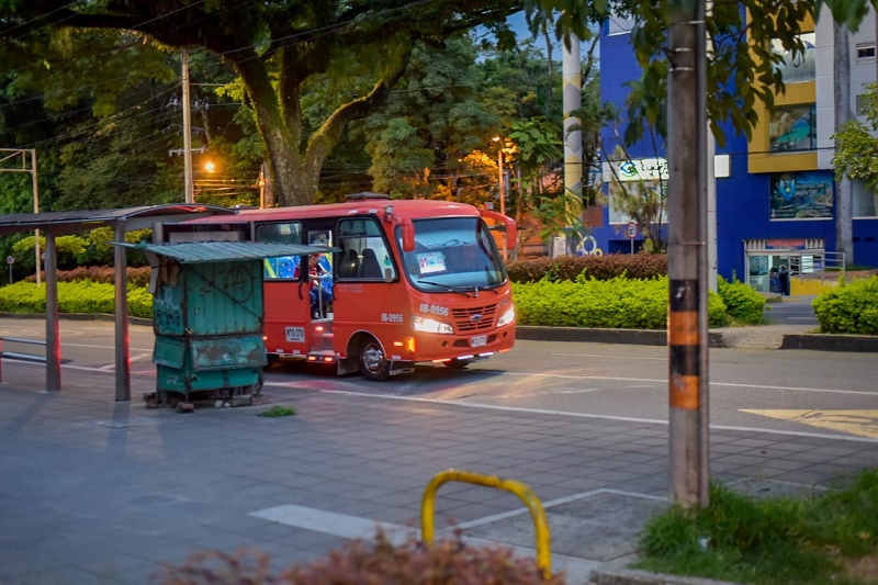 Conductores de servicio público dicen no a decreto de alcaldía
