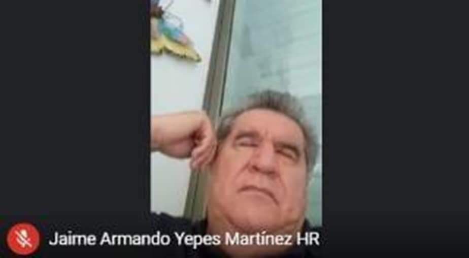 La 'siesta' de Jaime Yepes durante sesión del Congreso