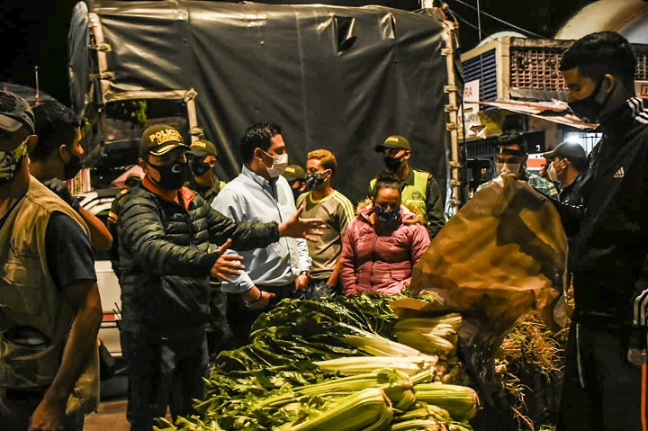 Recuperan espacio público en la plaza de mercado La 21